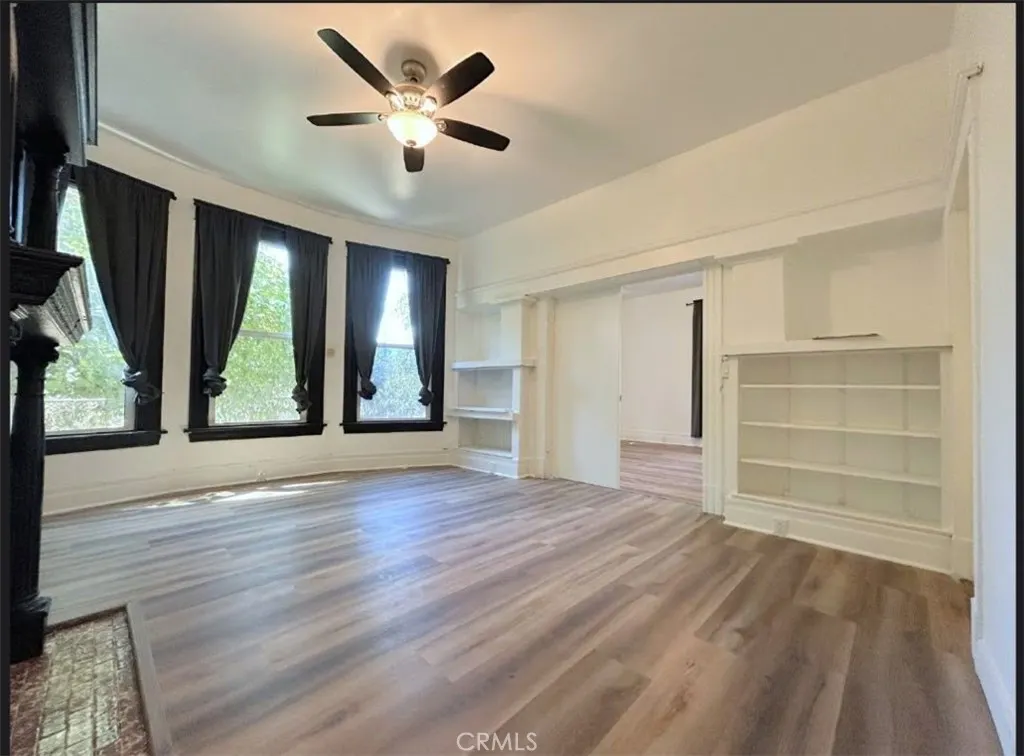 724 W 2nd Street