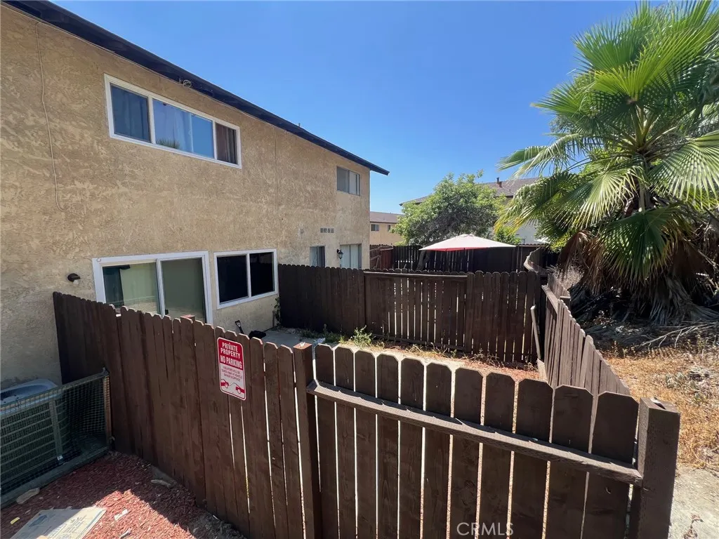 1727 E Natalie Avenue