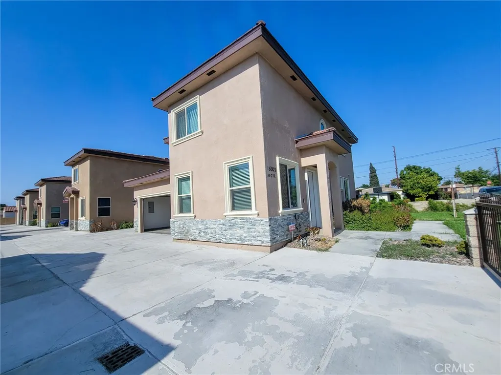 15921 Sierra Vista Ct