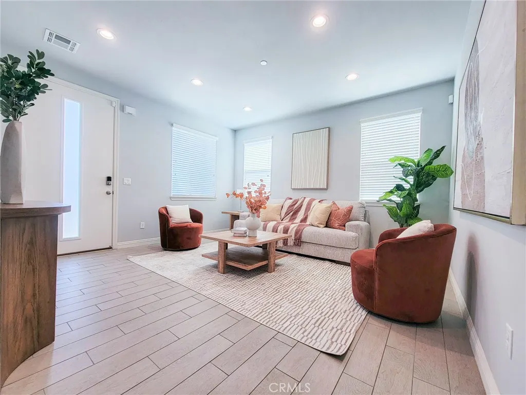 15921 Sierra Vista Ct
