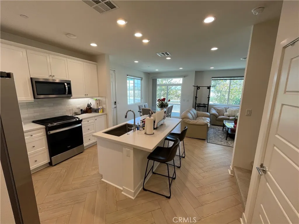 4283 S Hollyhock Paseo, #31