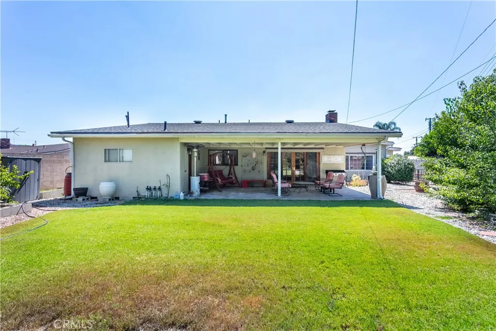 1151 E Mountain View Avenue