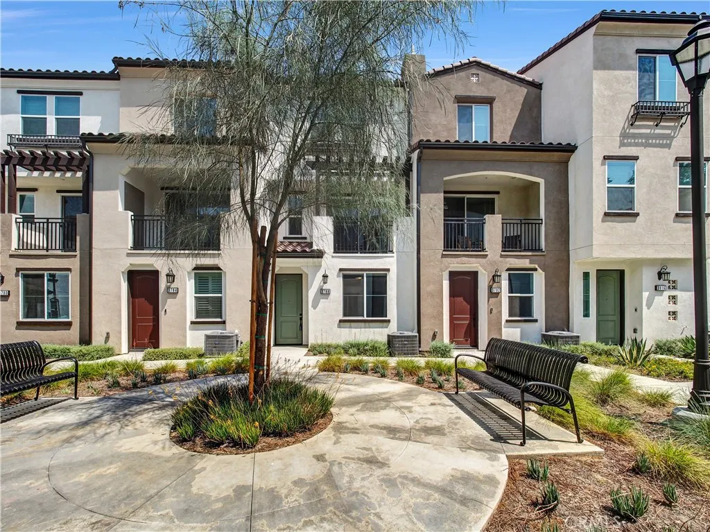 3788 Verdana Circle