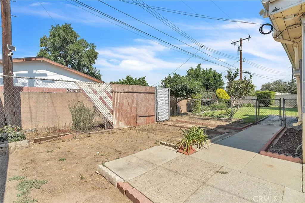 1503 S Broadmoor Avenue