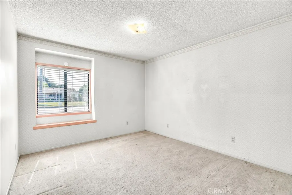 1503 S Broadmoor Avenue