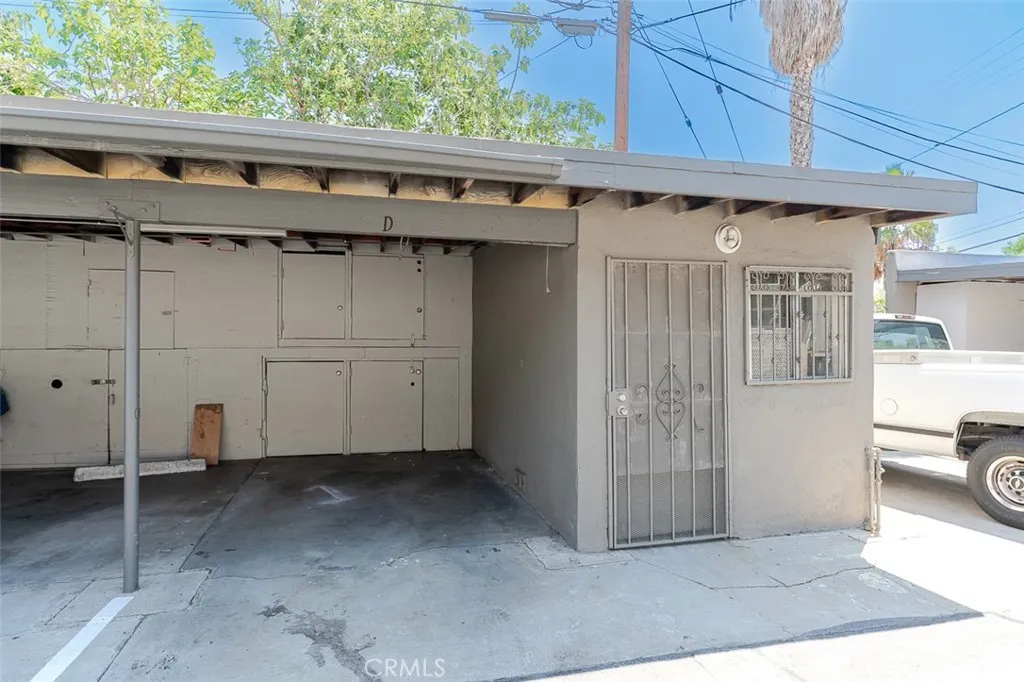 530 578 Curran Place