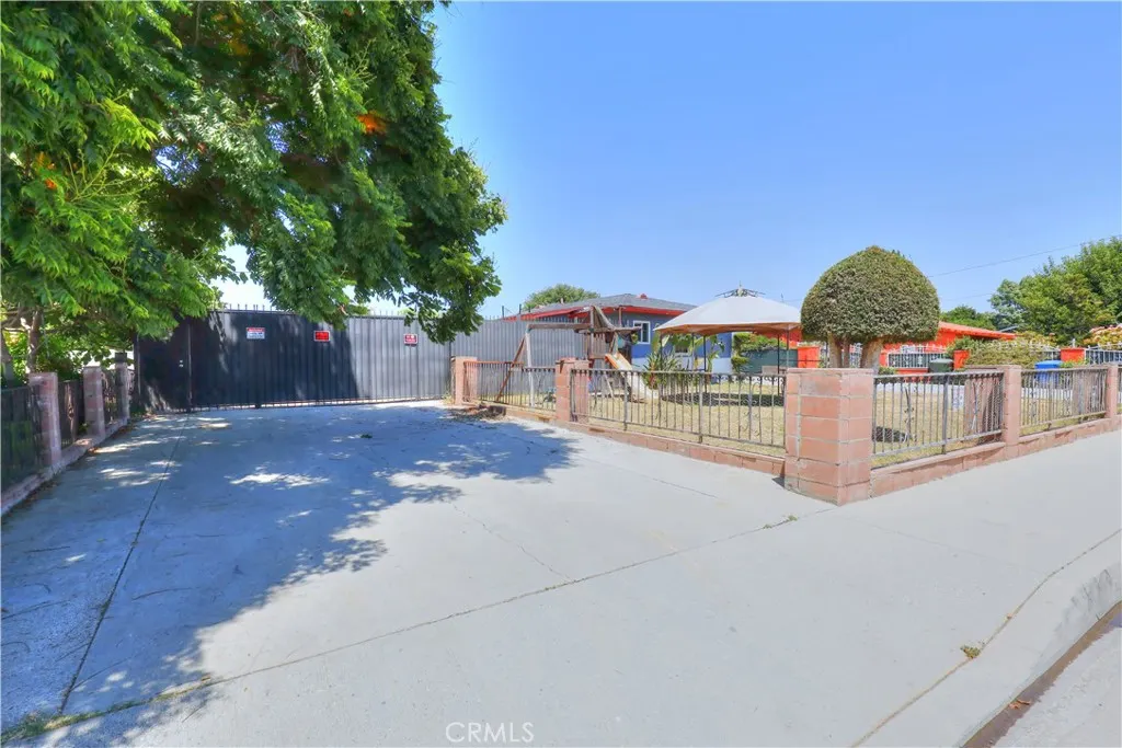 15909 Fellowship Street