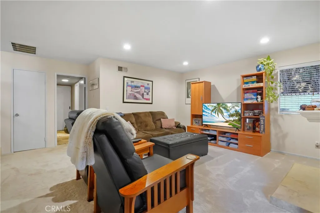 485 Wedgewood Court