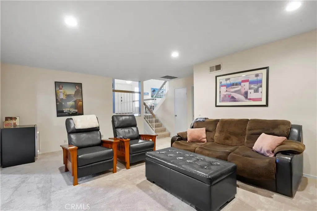 485 Wedgewood Court