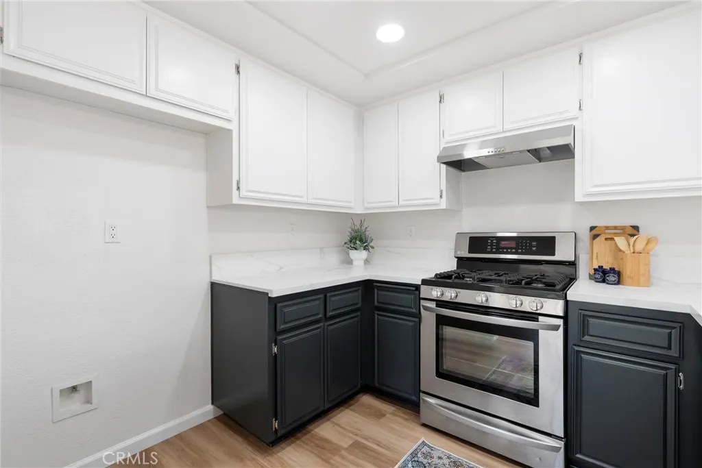700 W 2nd Street