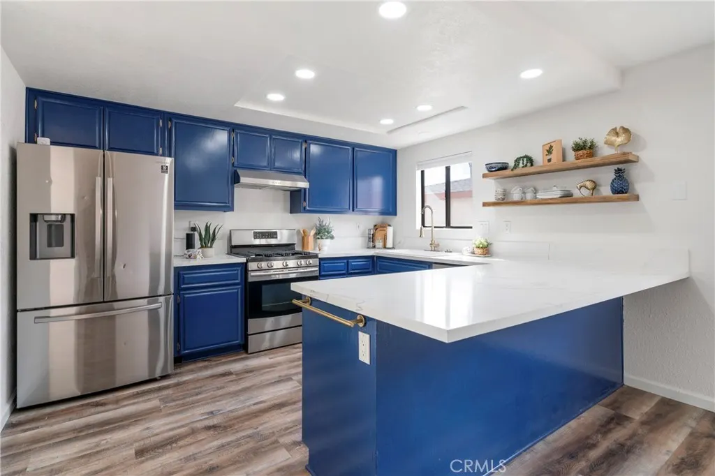 700 W 2nd Street