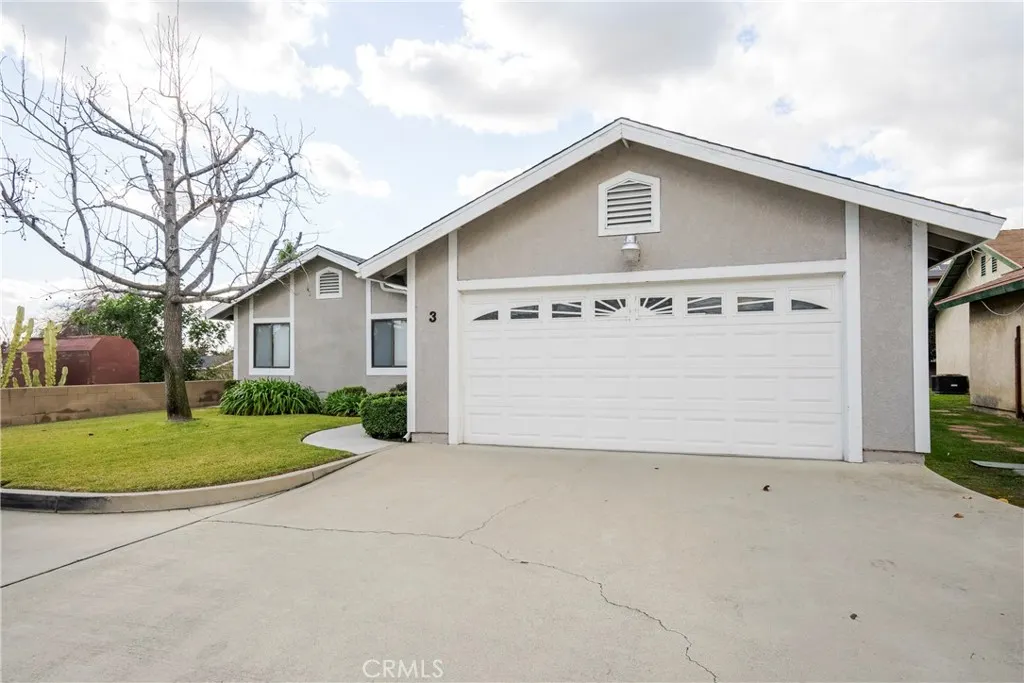 700 W 2nd Street