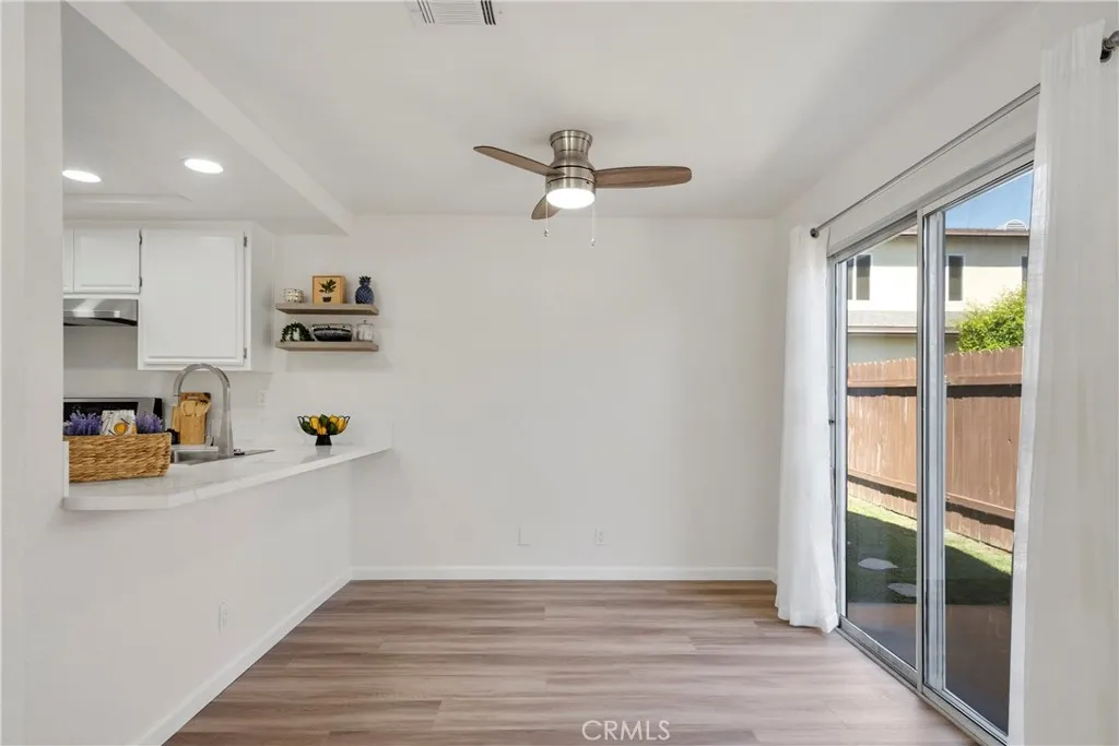 700 W 2nd Street
