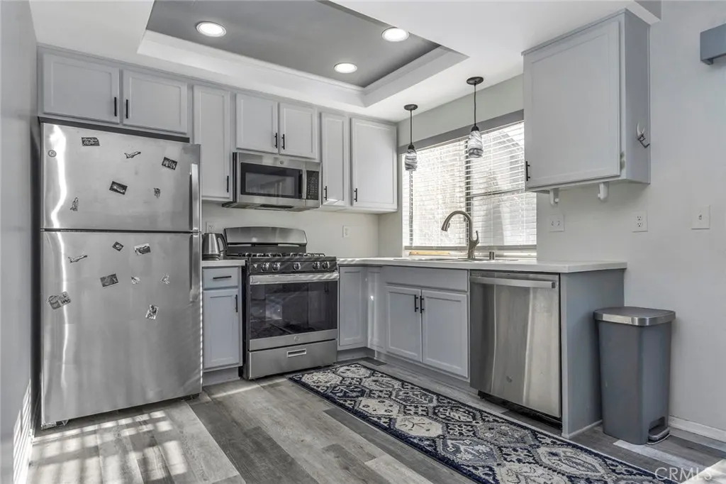 1255 Bonnie Glen Lane