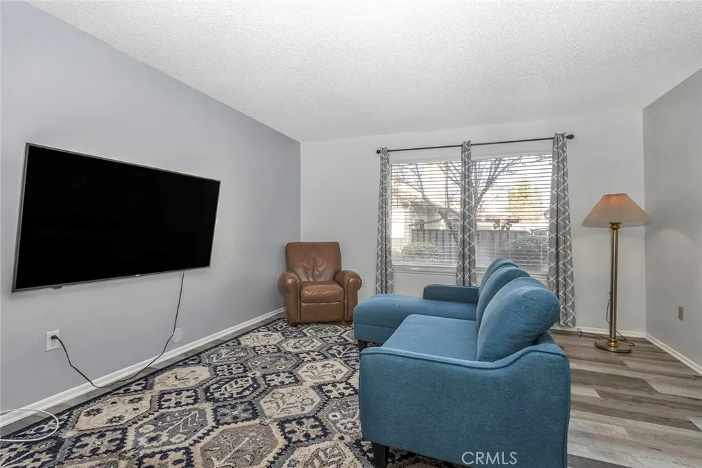 1255 Bonnie Glen Lane