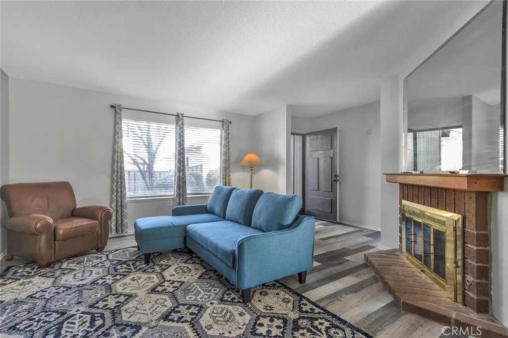 1255 Bonnie Glen Lane