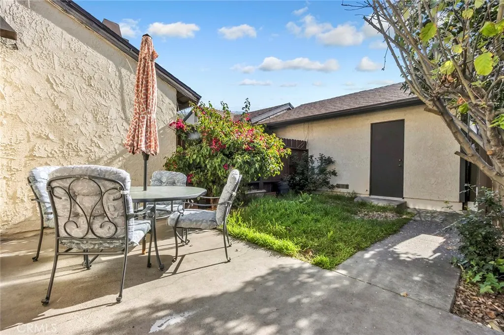1255 Bonnie Glen Lane