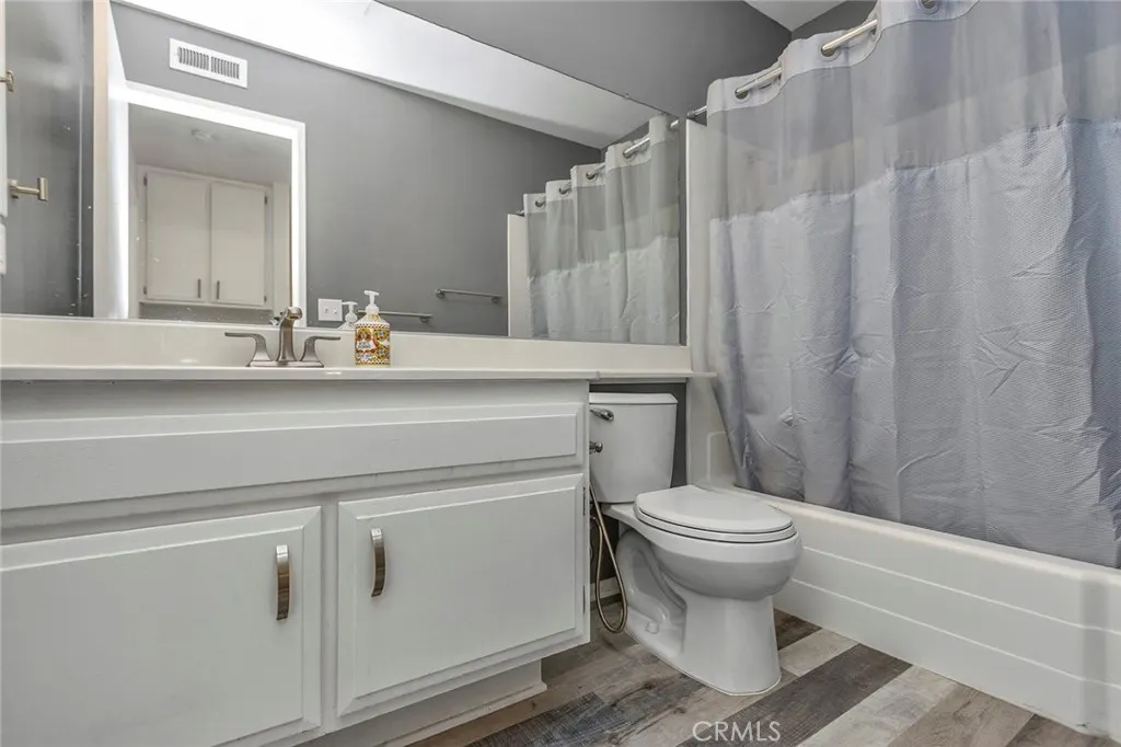 1255 Bonnie Glen Lane