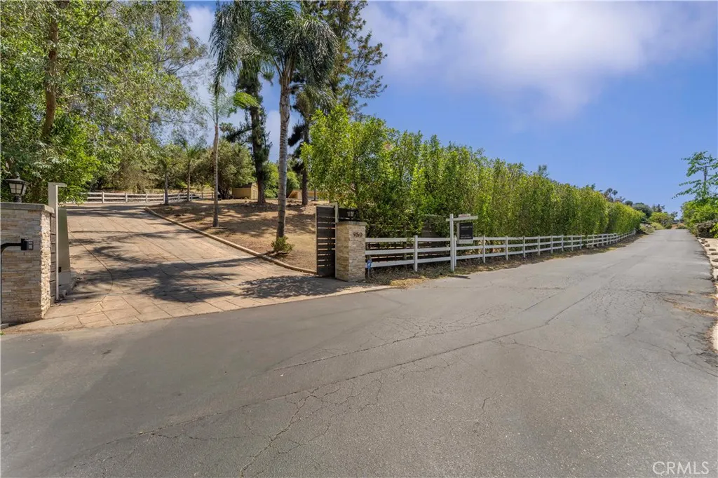 950 S Spring Meadow Drive