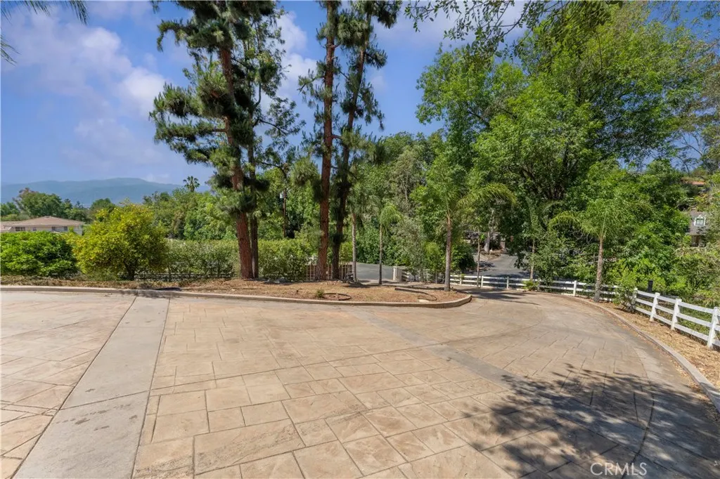 950 S Spring Meadow Drive