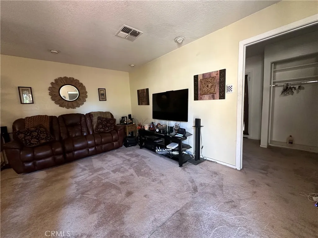 1942 Hawaii Street