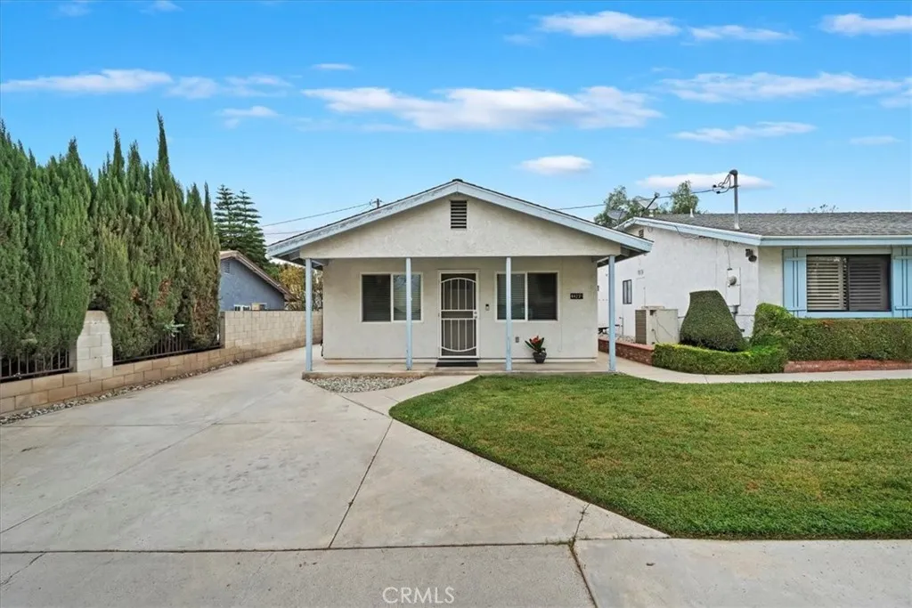 4423 N Sunflower Avenue