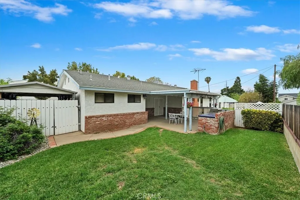 4423 N Sunflower Avenue