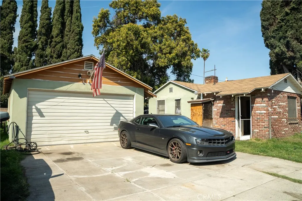 9925 Woodrich Lane