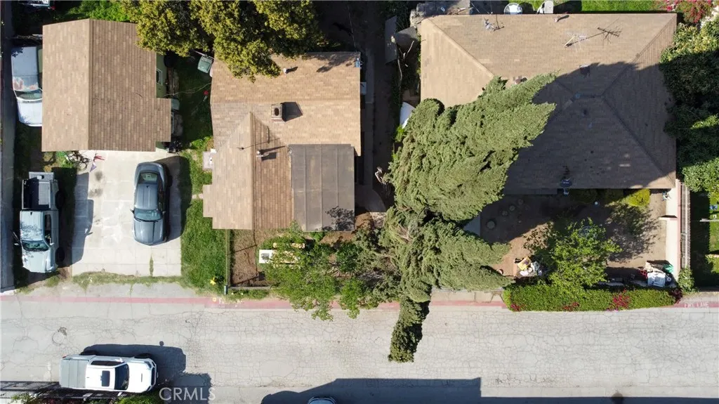 9925 Woodrich Lane