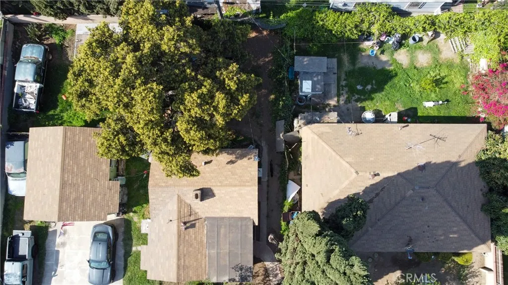 9925 Woodrich Lane