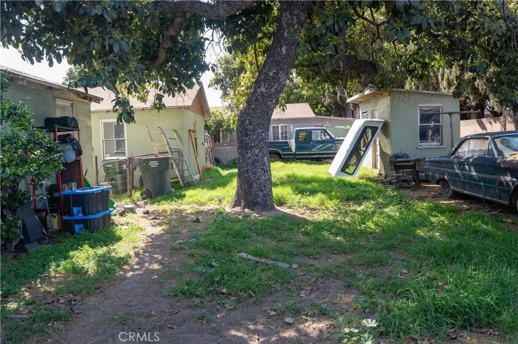 9925 Woodrich Lane