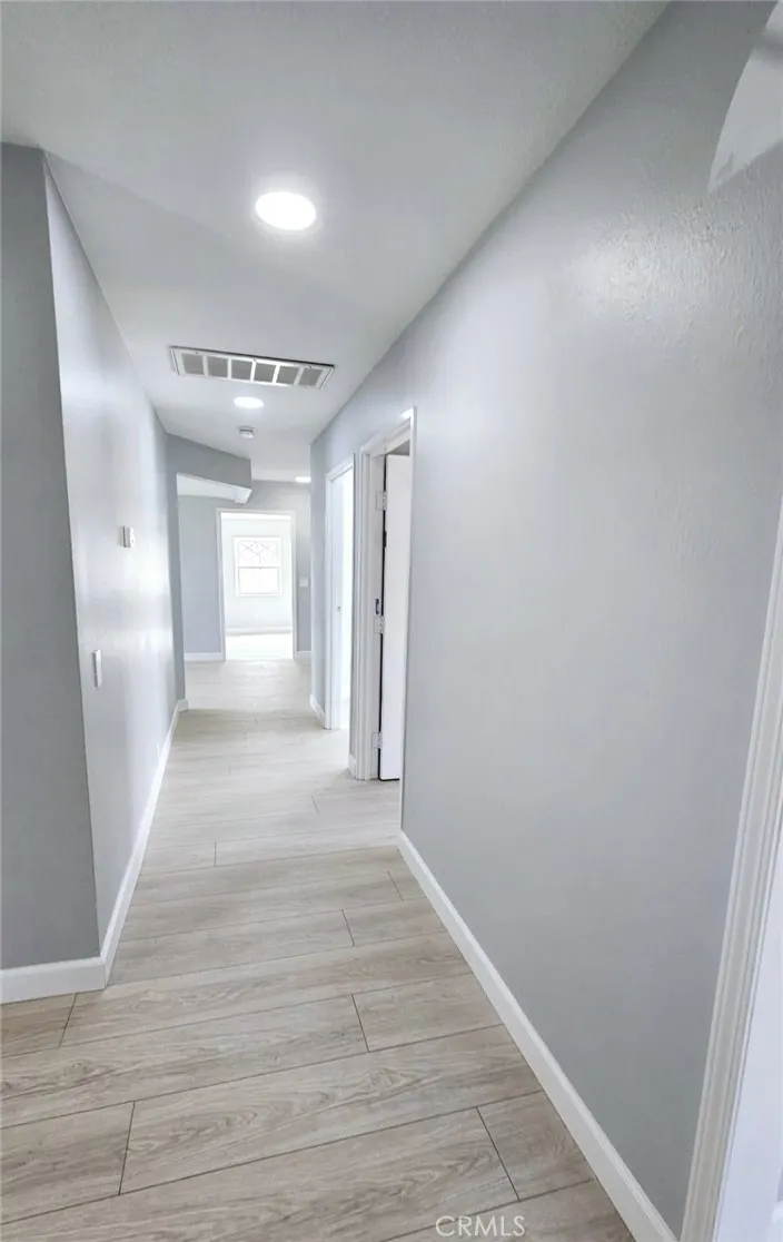 610 N Azusa Avenue