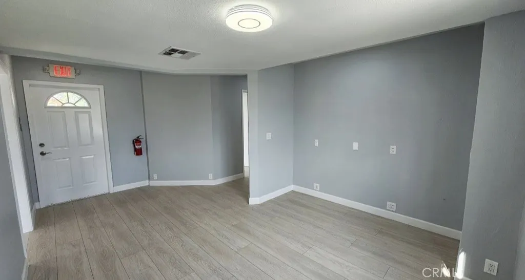 610 N Azusa Avenue