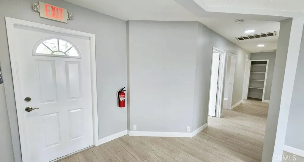 610 N Azusa Avenue