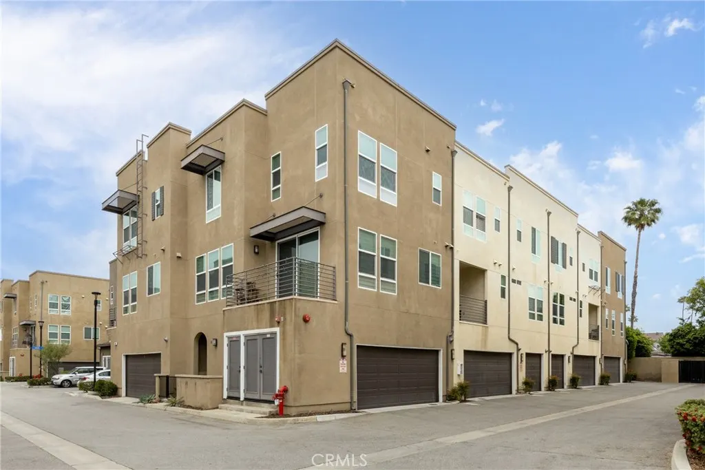 495 Andrew Drive, #G