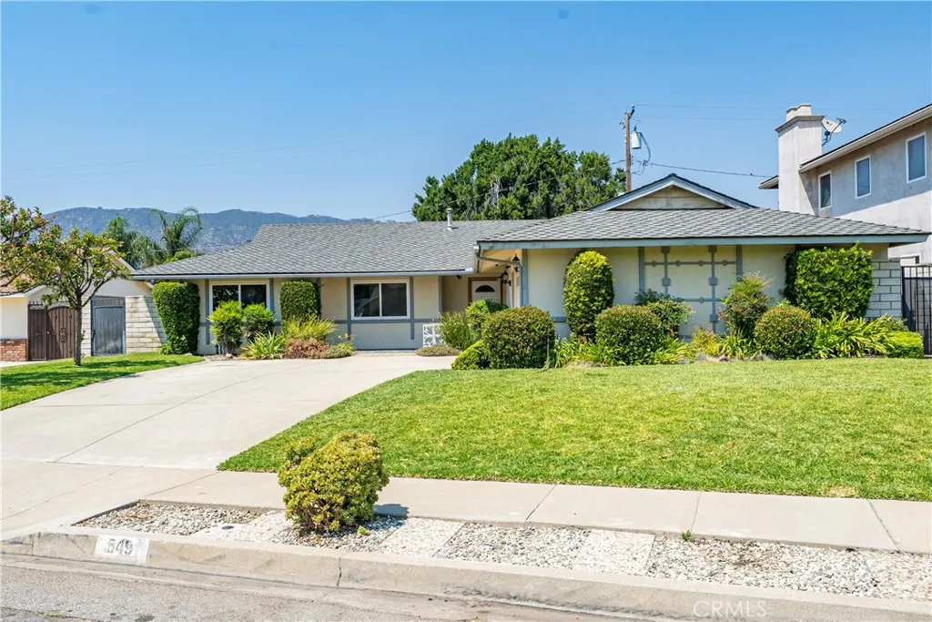 549 E Walnut Avenue
