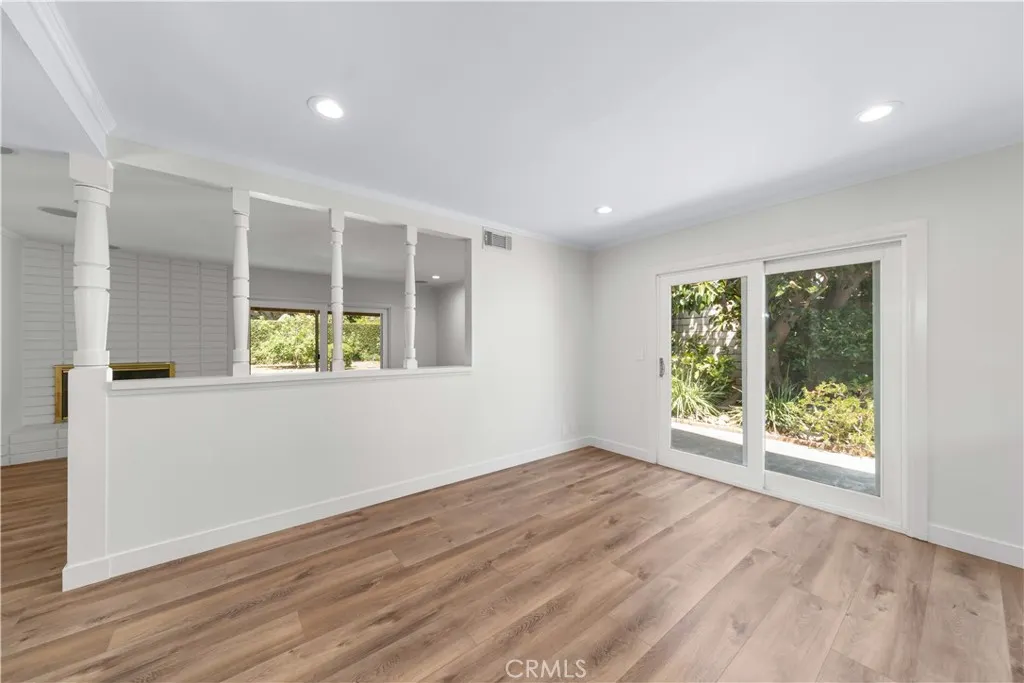 549 E Walnut Avenue