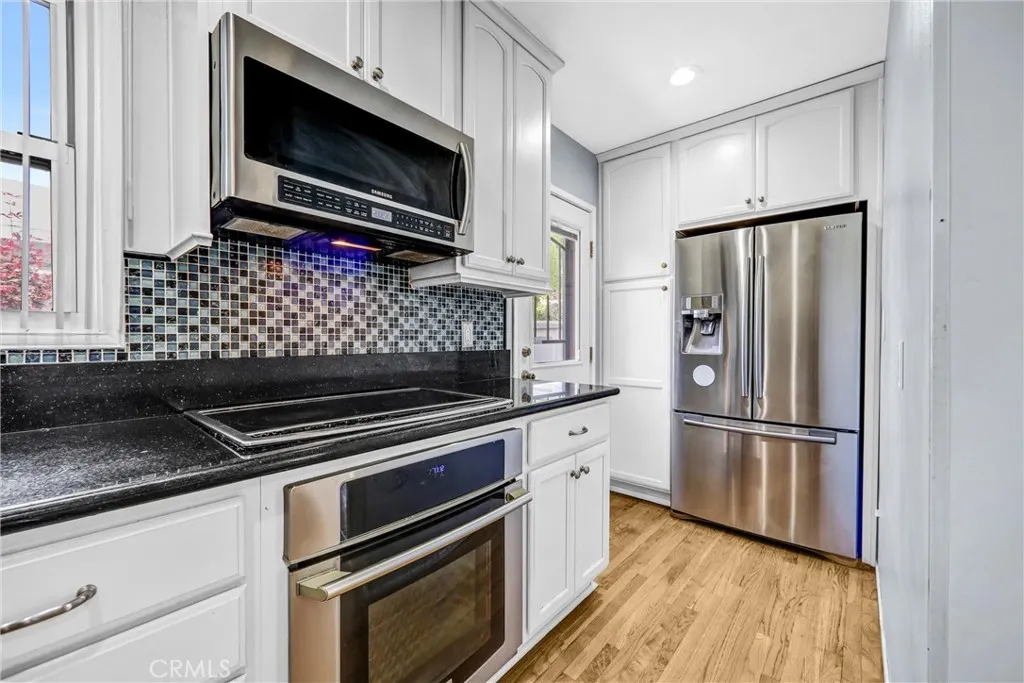 2032 Royal Oaks Drive