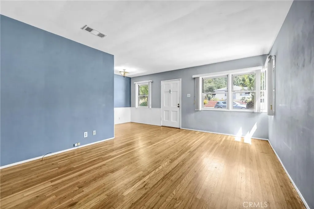 2032 Royal Oaks Drive