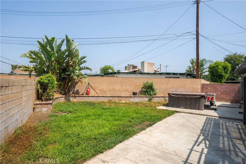18831 E Ghent Street