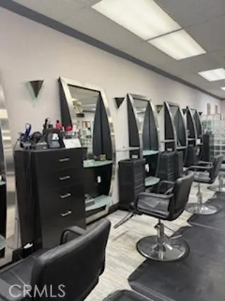 2084 FOOTHILL Boulevard, #G