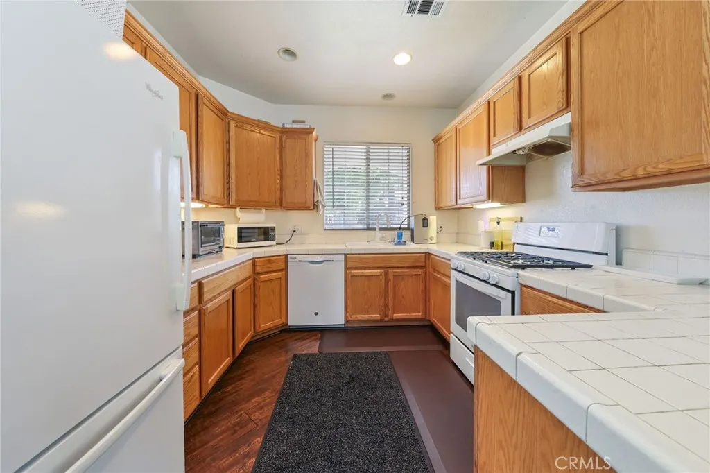 251 E Center Street