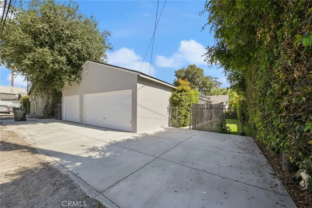 251 E Center Street