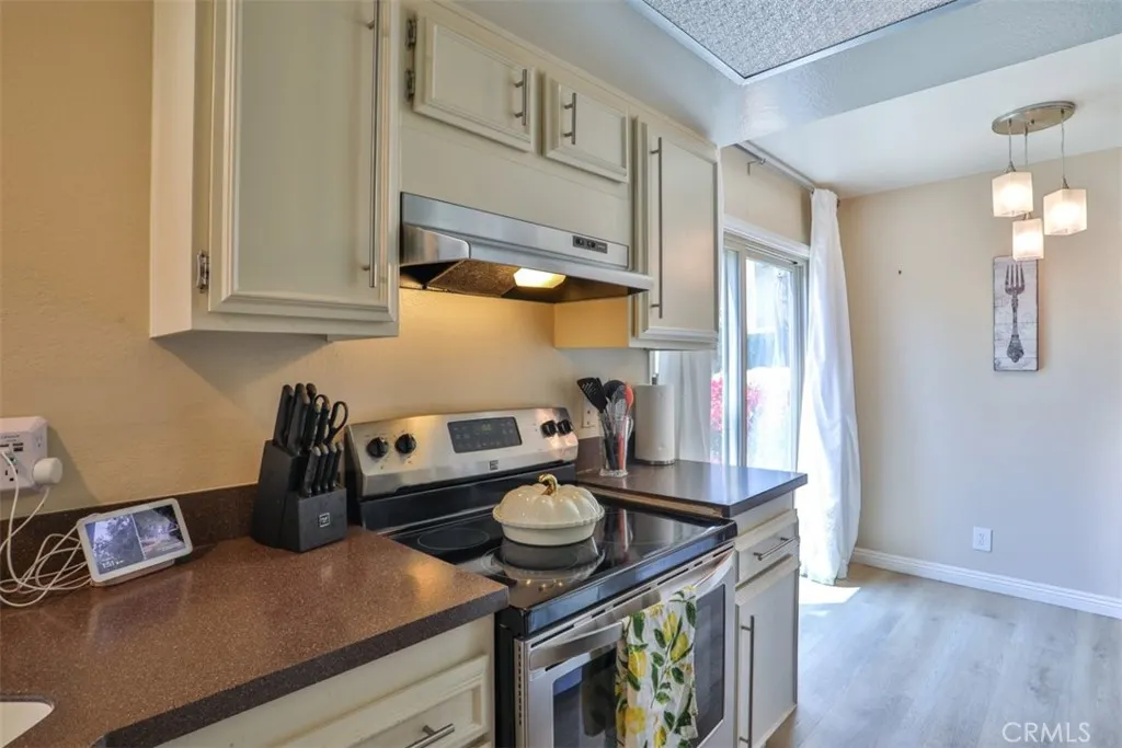 137 Oak Forest Circle