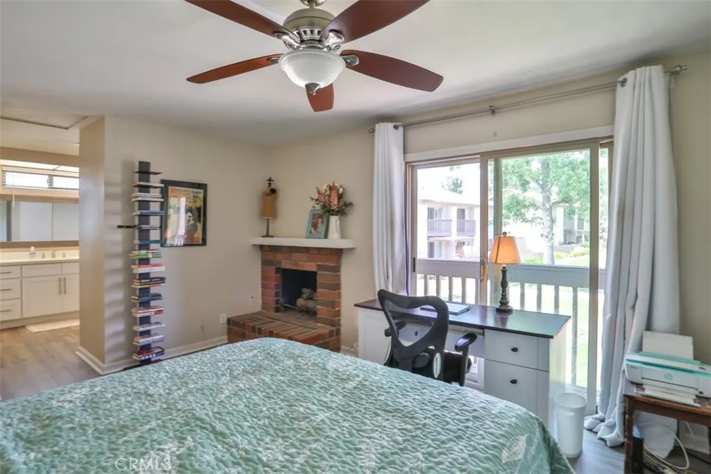 137 Oak Forest Circle