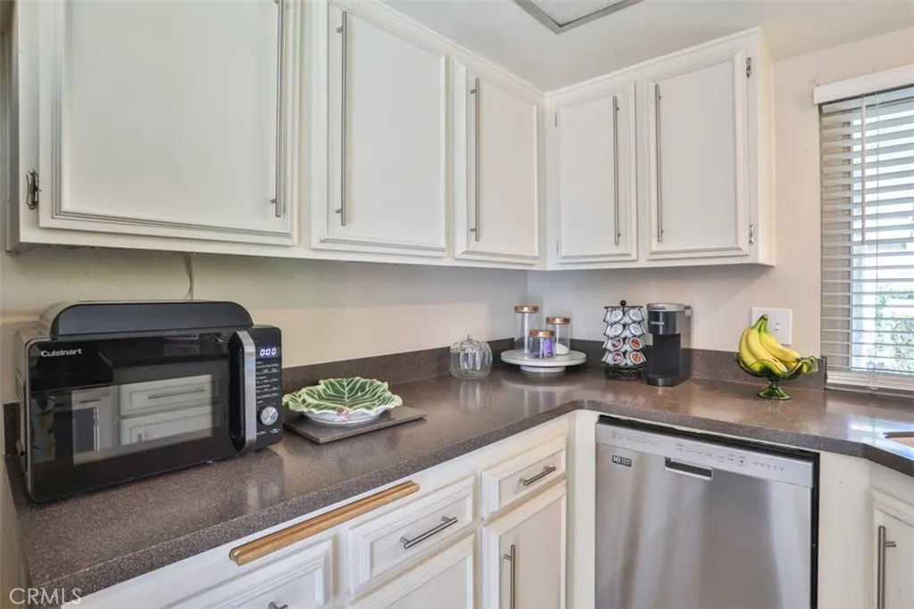137 Oak Forest Circle