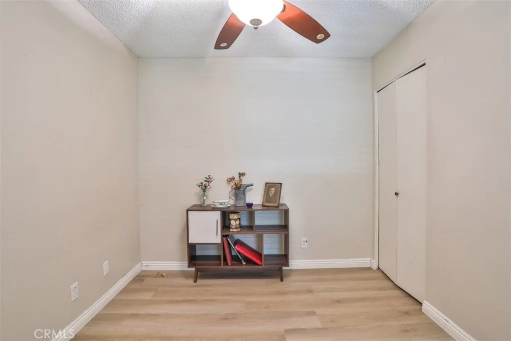 137 Oak Forest Circle