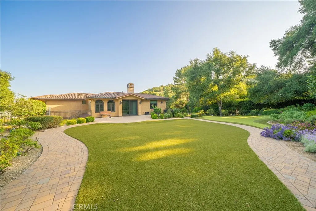 1051 Oak Canyon Lane