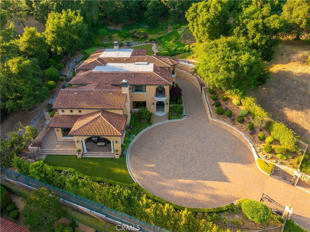 1051 Oak Canyon Lane