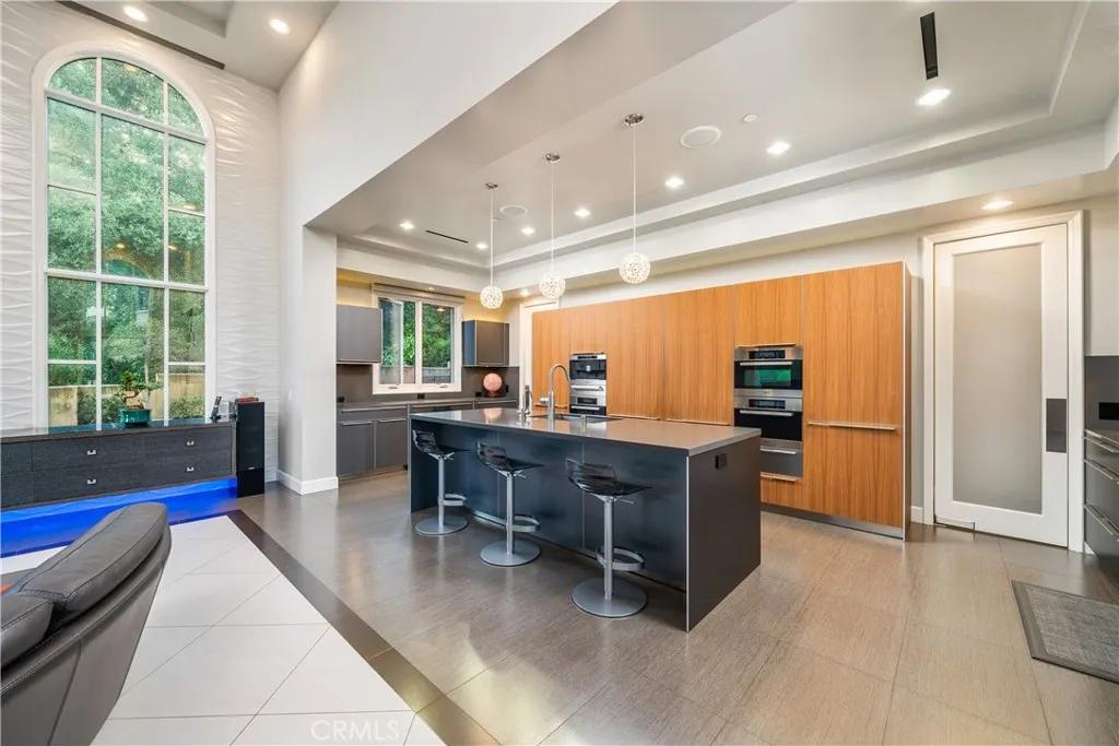 1051 Oak Canyon Lane